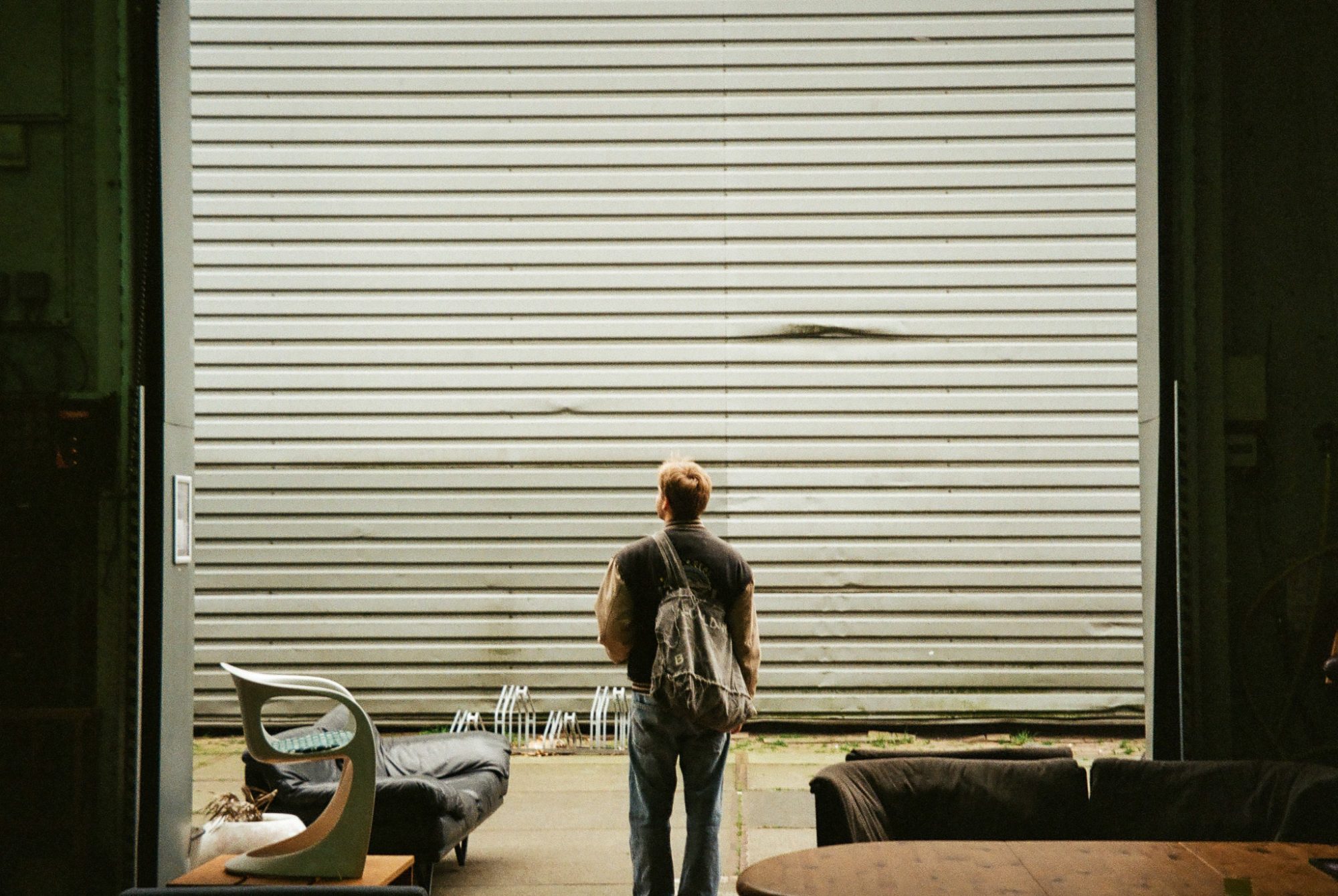 Facing the shutter